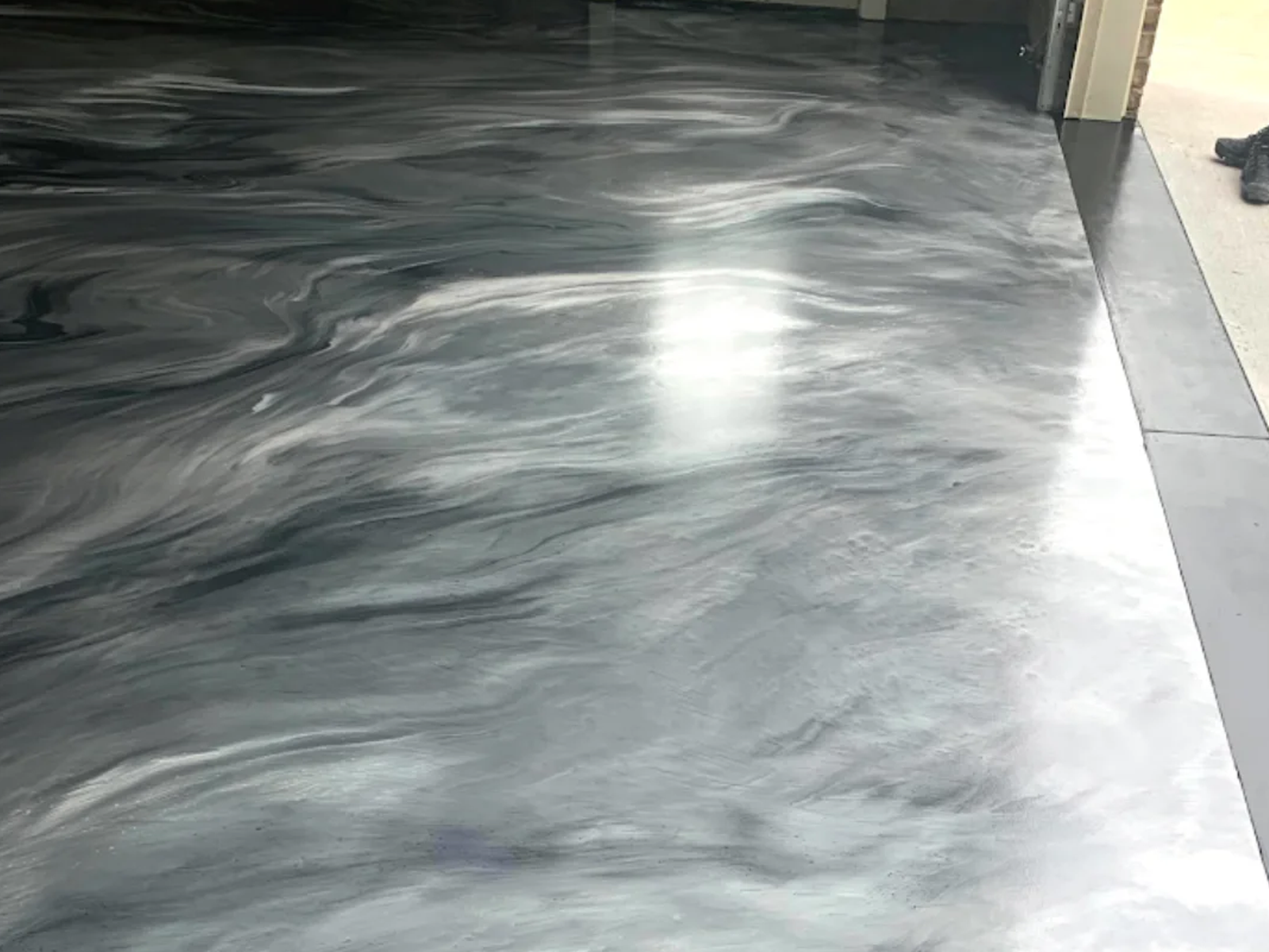 image-image-metallic